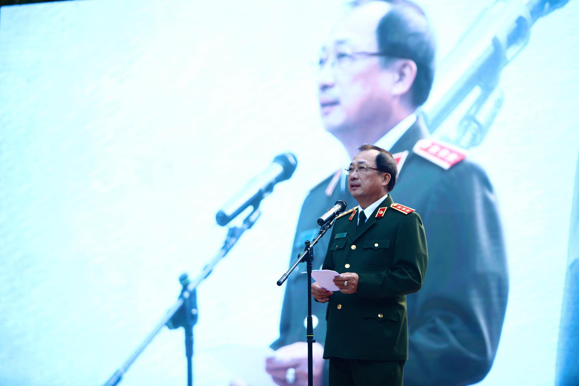 Vietnamese Deputy Minister of Public Security Nguyen Van Thanh delivers his opening speech.