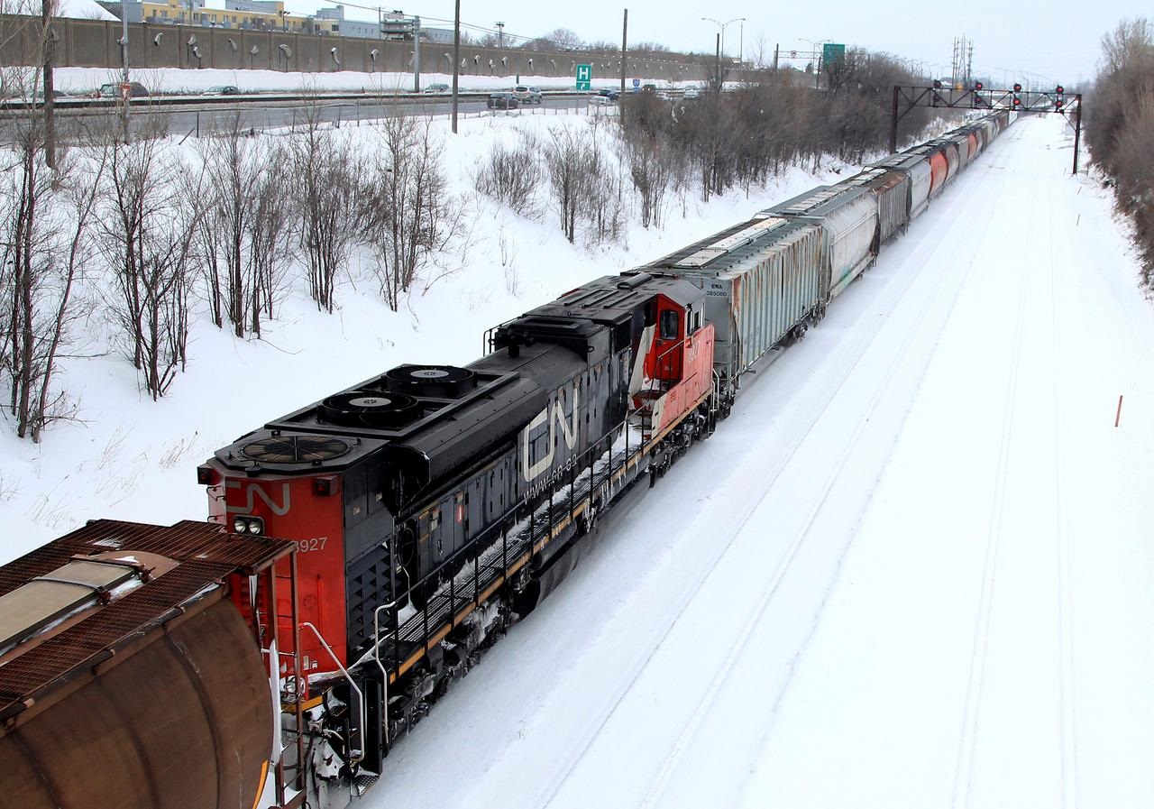 Thousands of Canadian National Railway workers go on strike Tuoi Tre News