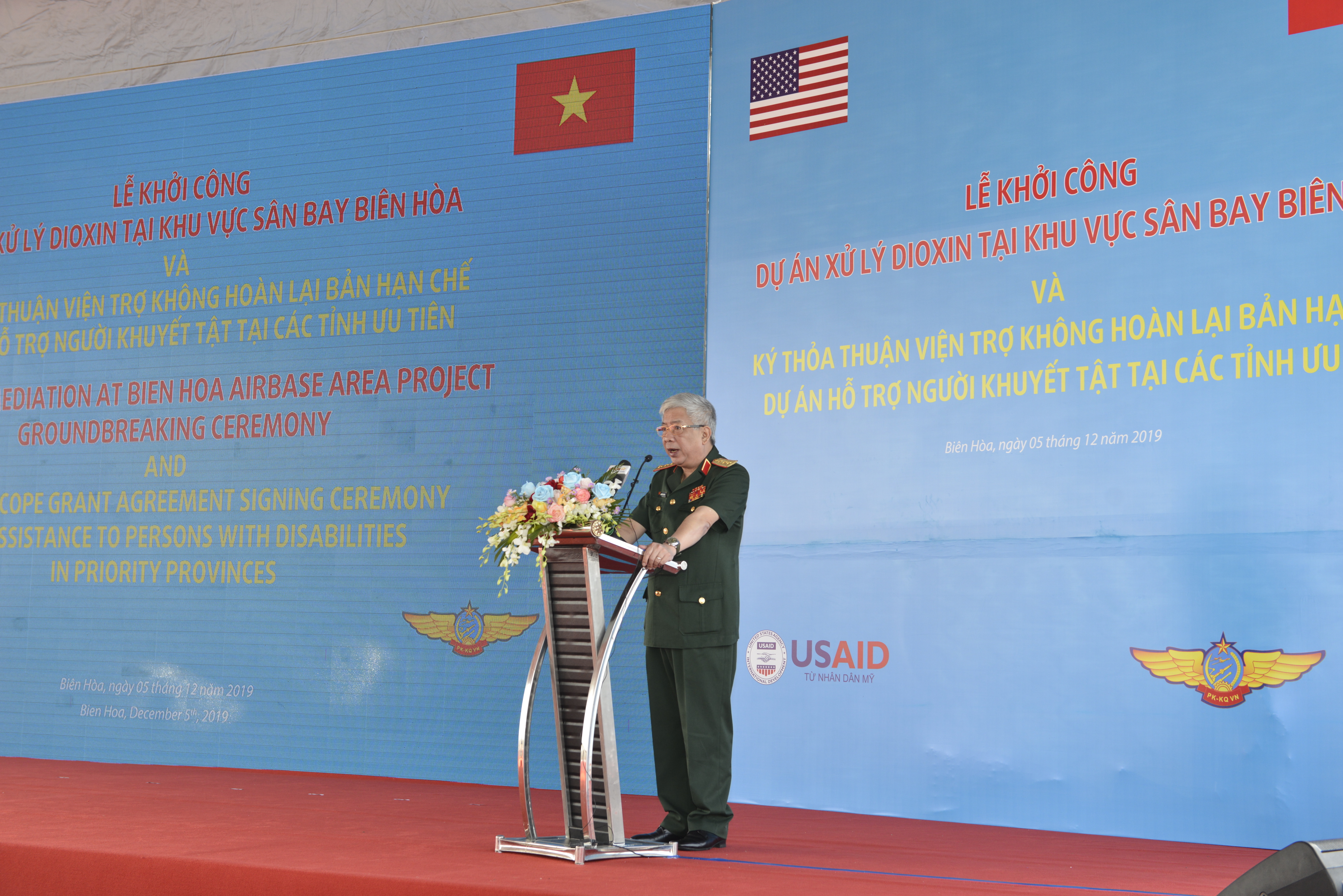 Vietnamese Minister of National Defense Nguyen Chi Vinh speaks at the launch of dioxin remediation operations at Bien Hoa Airbase in Bien Hoa City, Dong Nai Province in southern Vietnam on December 5, 2019. Photo: USAID