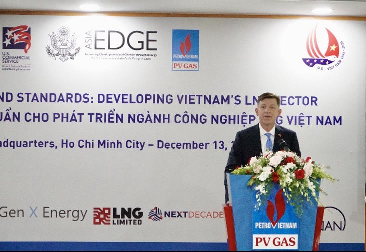 U.S. Consulate General Ho Chi Minh City Deputy Principal Officer Timothy Liston speaks at a workshop in Ho Chi Minh City on December 13, 2019. Photo: U.S. Consulate General in Ho Chi Minh City