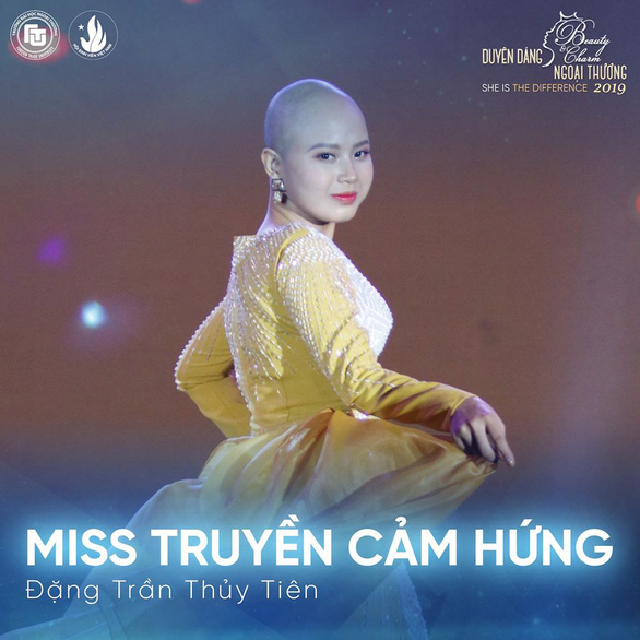 Dang Tran Thuy Tien is named Miss Inspiration at the 2019 FTU Charm final in Hanoi on December 15. Photo: FTU