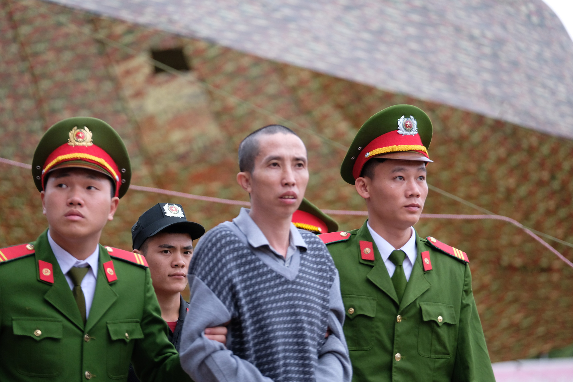 Bui Van Cong at the trial in Dien Bien Province on December 29, 2019. Photo: Nam Tran / Tuoi Tre