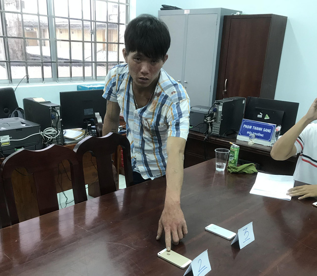 5 policemen exposed to HIV during arrest of robber in Vietnam’s Mekong Delta