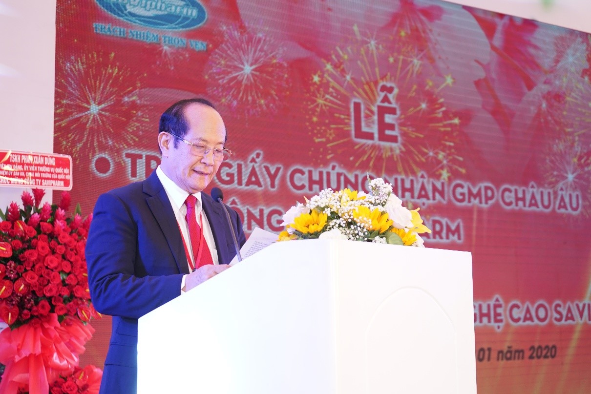 Meritorious Doctor, Pharmacist Specialist II Tran Tuu, Chairman and General Director of SaVipharm,  speaks at a ceremony receiving the firm's EU Good Manufacturing Practice certificate in Ho Chi Minh City on January 7, 2020. Photo: SaVipharm