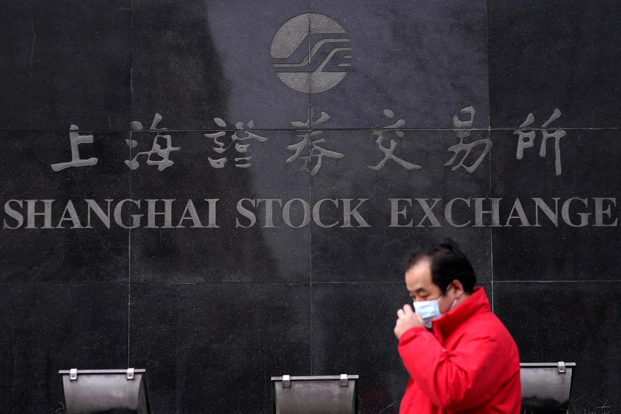 Virus fears wipe $393 billion off China's stock market despite government support moves