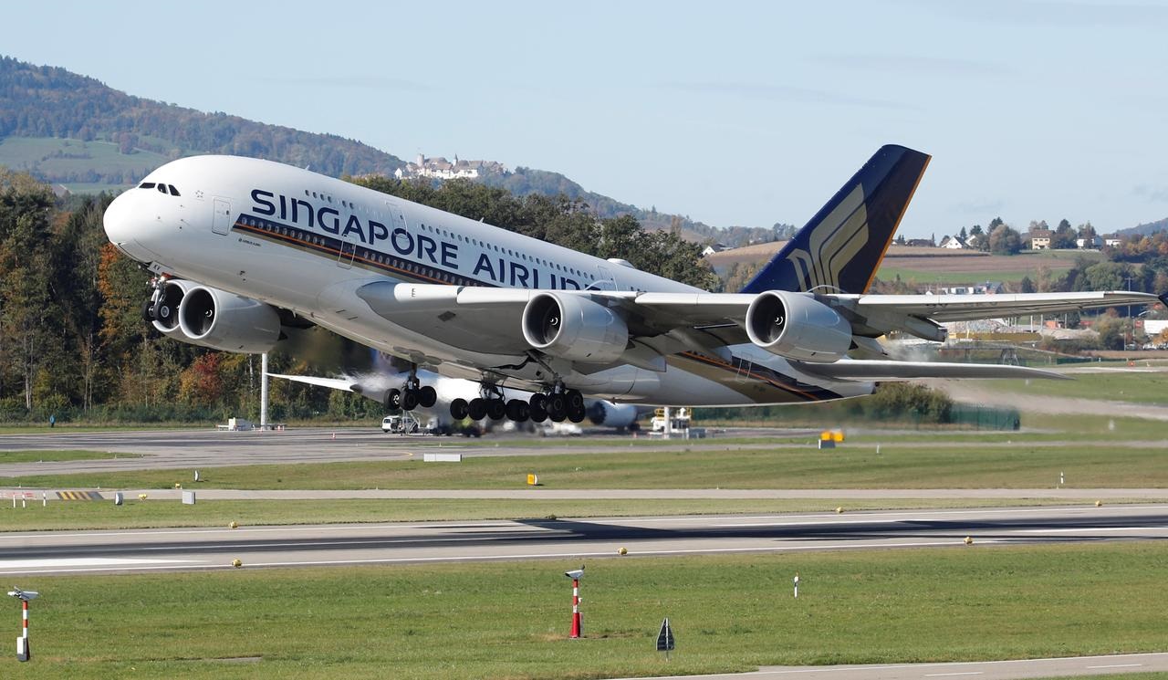 Singapore Airlines to cut flights as coronavirus epidemic hits demand
