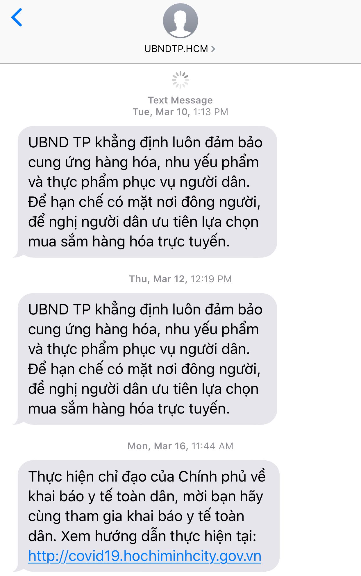 A screenshot shows message from Ho Chi Minh City's People's Committee to a citizen, with the first two ensuring to sufficiently supply of goods, necessities and food for people living in the metropolis, while the last calls on people for medical declaration