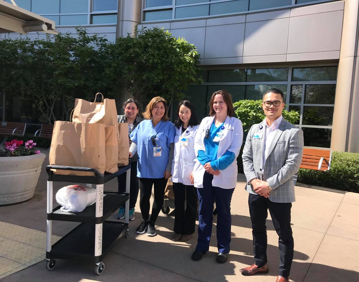 Medical staff at El Camino Hospital Mountain receive Vietnamese meals from Pho Ha Noi restaurant in this photo supplied by Phan Tieu Van.
