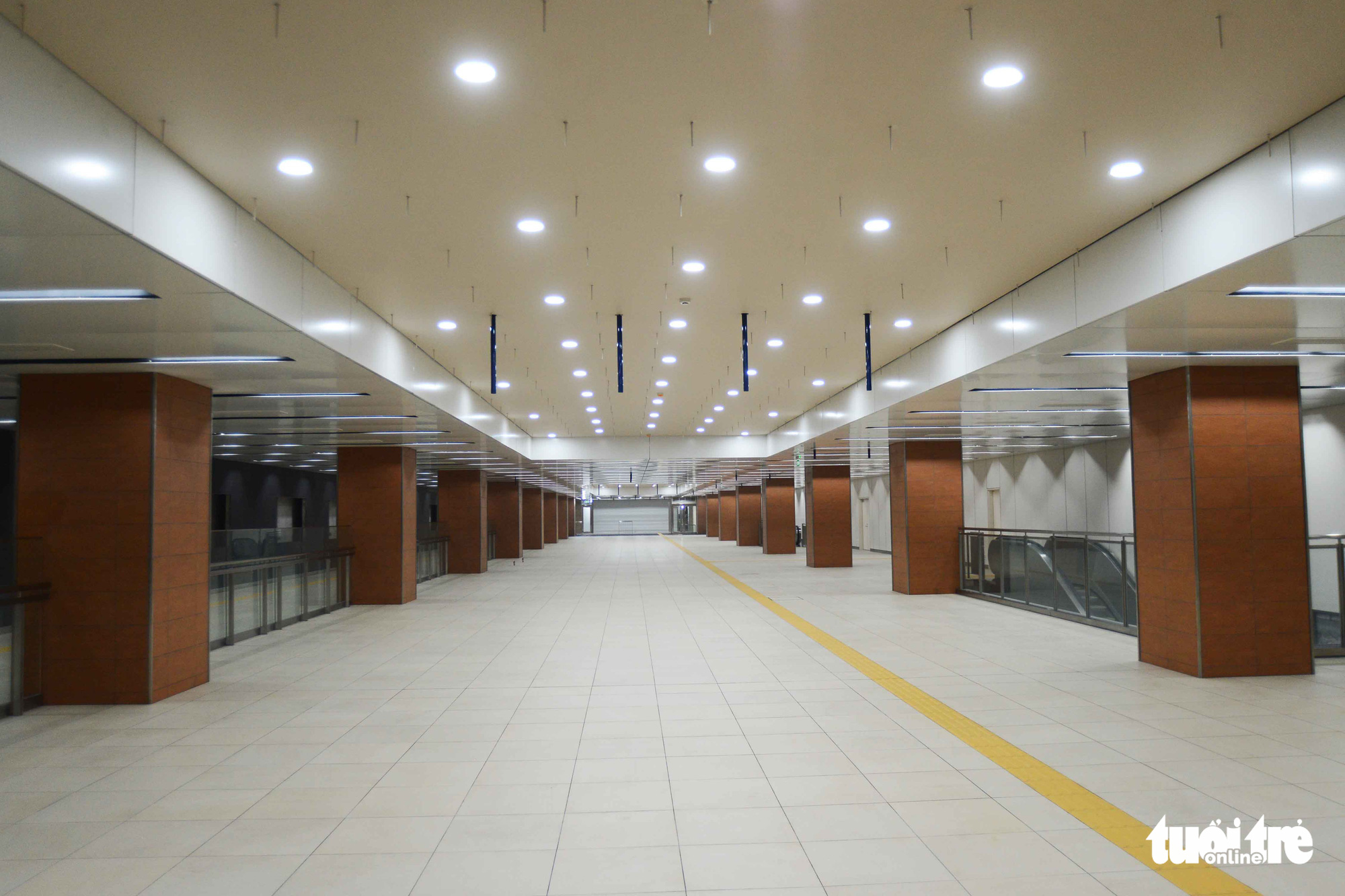 A view inside floor B1 of the Municipal Theater Terminal of Ho Chi Minh City’s metro line No. 1 project in District 1. Photo: Quang Dinh / Tuoi Tre