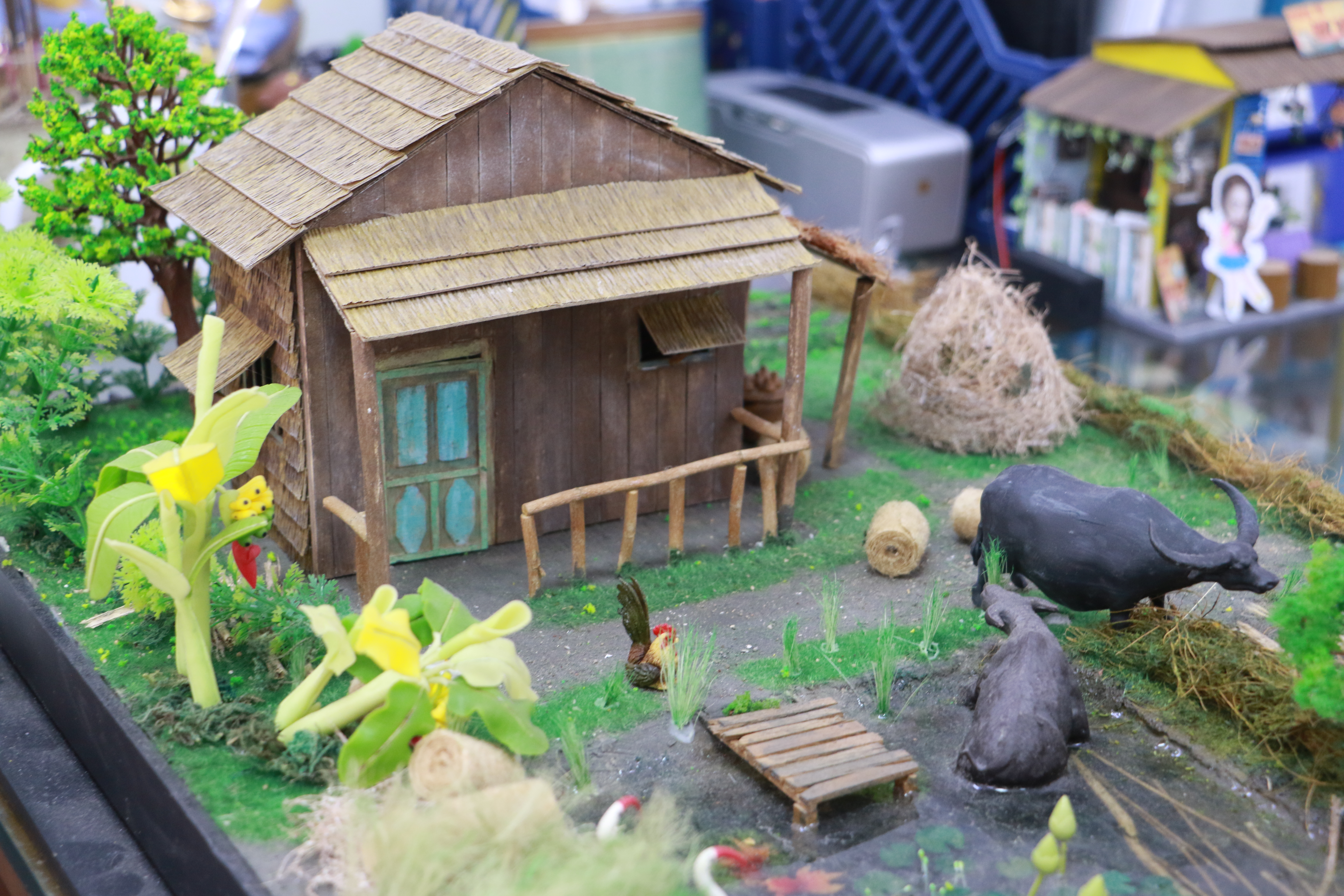A miniature by The Gioi Ti Hon mimicking a house in the countryside of the Mekong Delta region in Vietnam. Photo: Binh Minh/Tuoi Tre