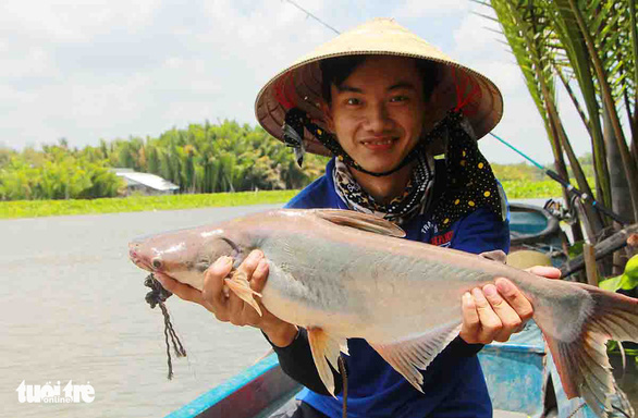 Redundant labor hooked on fishing in Vietnam’s Mekong Delta