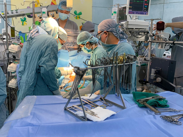 Ho Chi Minh City hospital saves 9-yo boy with punctured heart