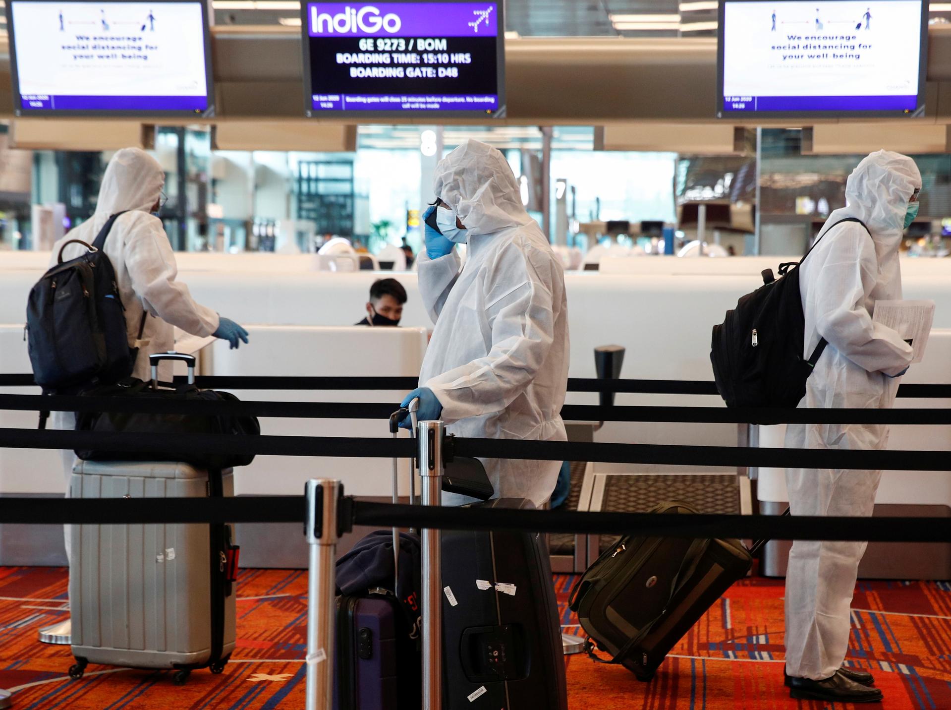 Singapore to make travellers wear electronic tags to enforce quarantine