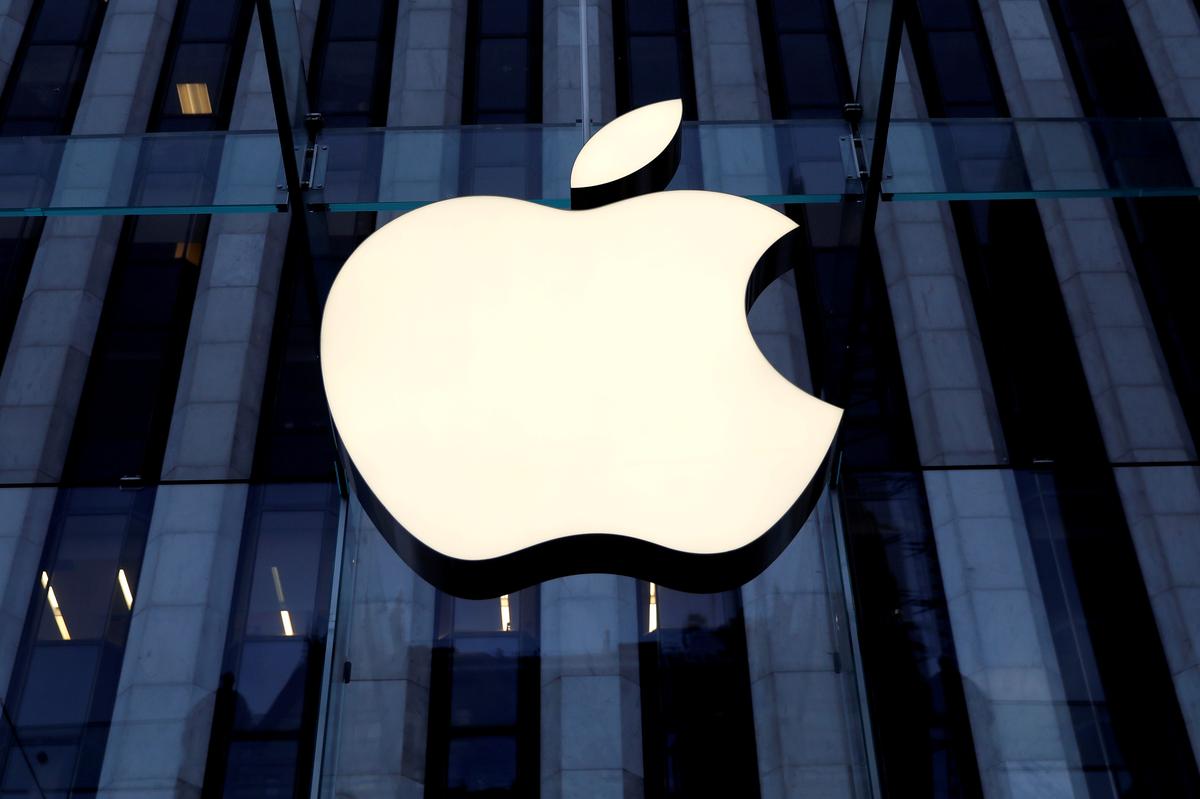 The Apple Inc logo is seen hanging at the entrance to the Apple store on 5th Avenue in Manhattan, New York, U.S., October 16, 2019. Photo: Reuters