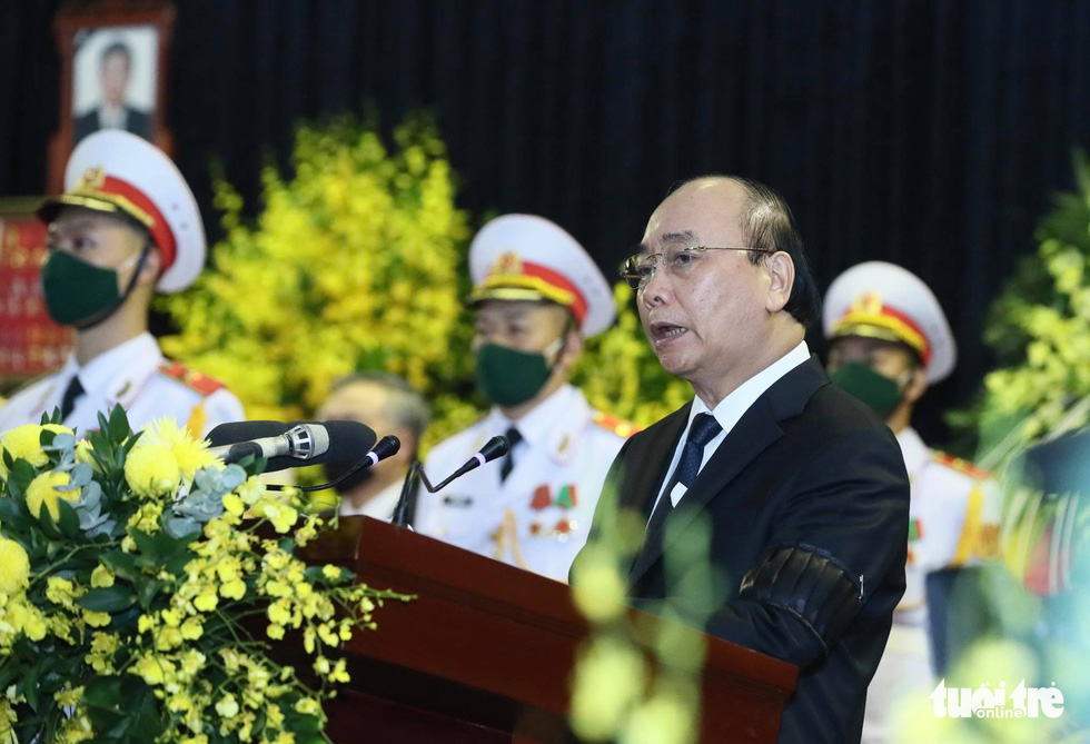 Prime Minister Nguyen Xuan Phuc speaks at the state funeral for former Party General Secretary Le Kha Phieu in Hanoi, August 15, 2020. Photo: Nguyen Khanh / Tuoi Tre
