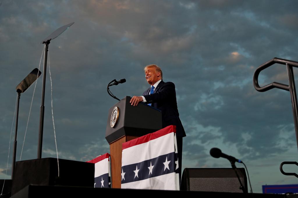 U.S. President Donald Trump speaks during a campaign rally at Cecil Airport in Jacksonville, Florida, U.S., September 24, 2020. Photo: Reuters