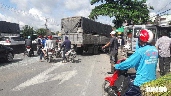 Seven vehicles involved in crash in Vietnam’s southern province | Tuoi ...