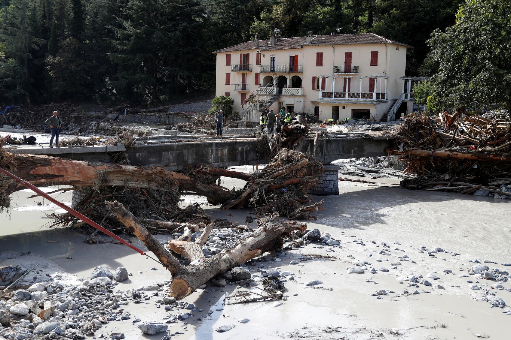 Four dead in southern France flooding, up to 18 missing