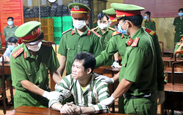 Southern Vietnamese province executes prisoner strangling fellow inmate