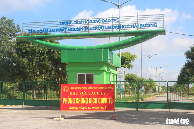 Vietnamese man fined $873 for escaping from quarantine camp