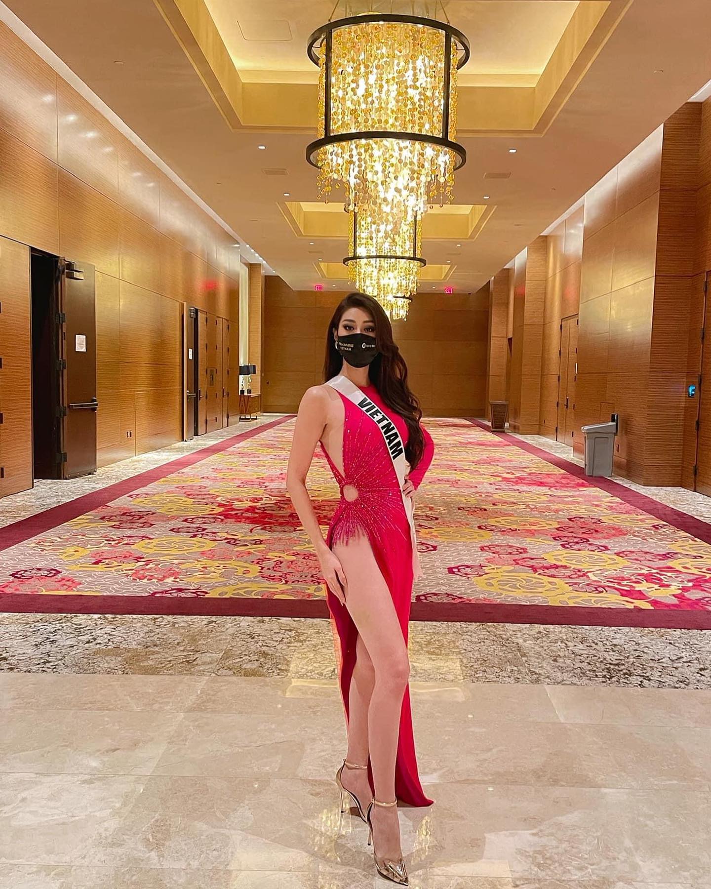 Nguyen Tran Khanh Van is seen in a dress inspired from Vietnam's water lilies at Miss Universe 2020 in Florida, the U.S. Photo: Instagram @khanhvannguyen25