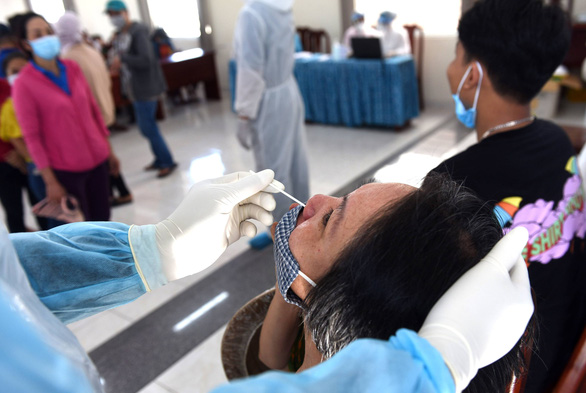 Vietnam’s local coronavirus tally jump by 211 cases