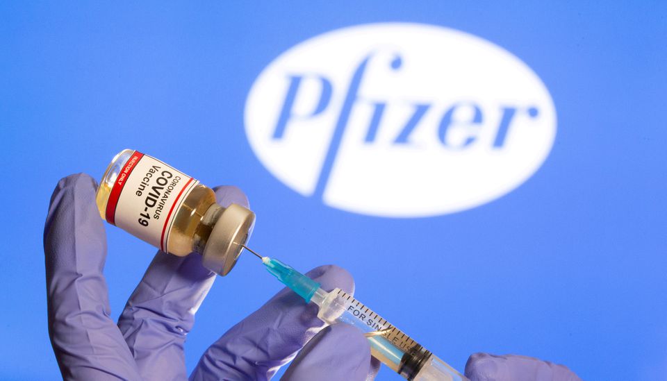 Vietnamese health ministry urged to approve Pfizer COVID-19 vaccine import