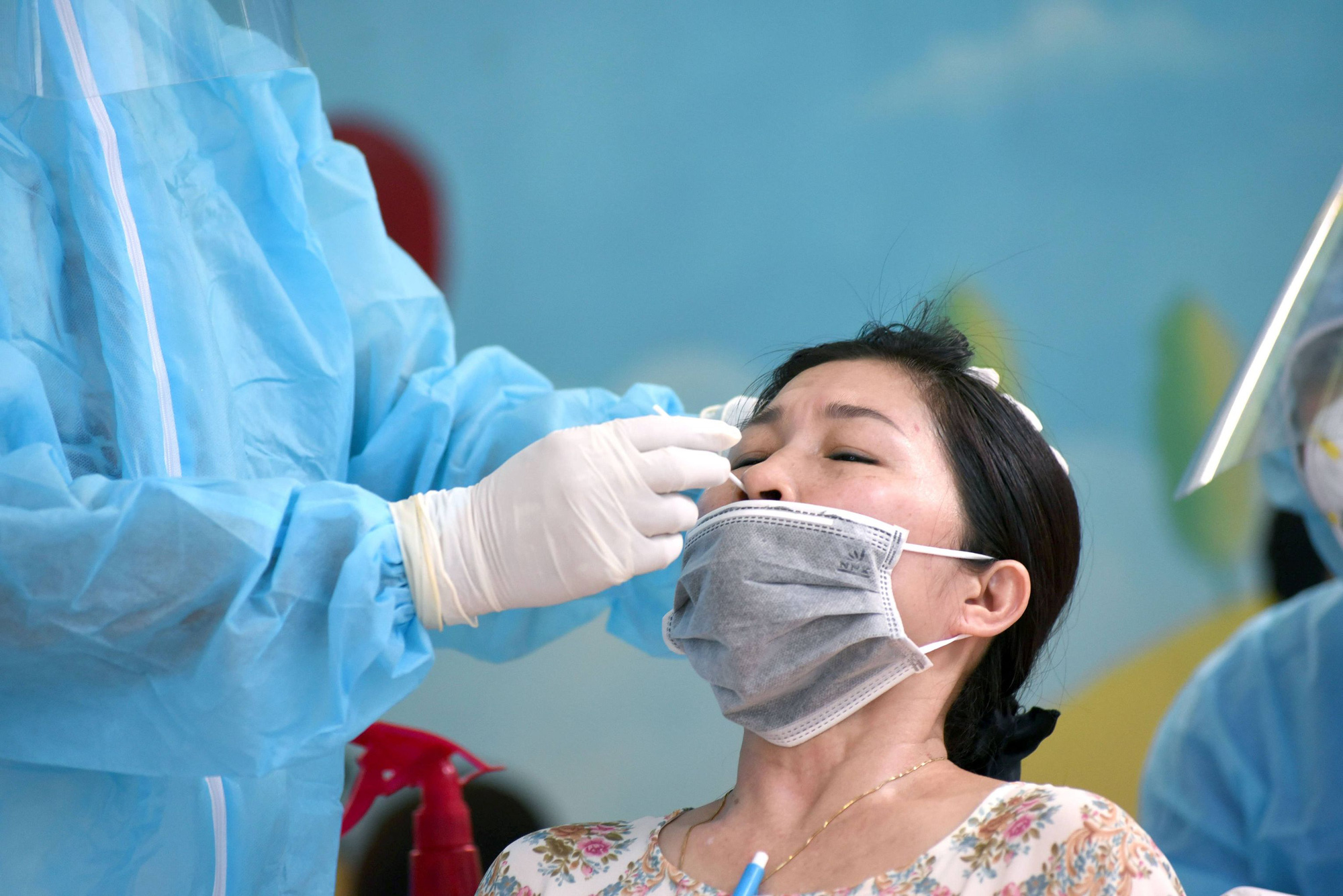 Vietnam logs second-largest daily coronavirus case climb