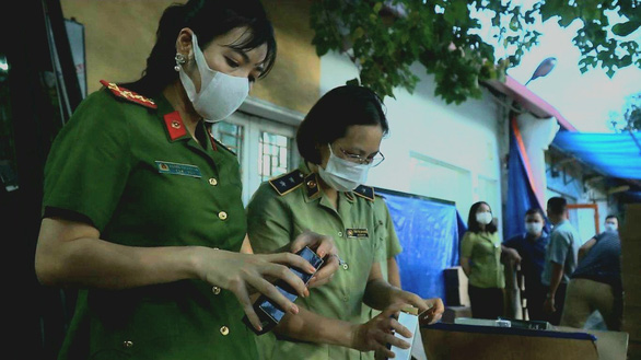 Haul of fake designer perfume busted in Hanoi
