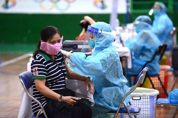 Will foreigners be able to get COVID-19 vaccination in Vietnam?