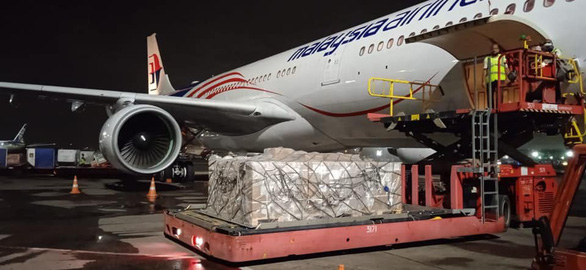First batch of COVID-19 drug Remdesivir arrives in Ho Chi Minh City