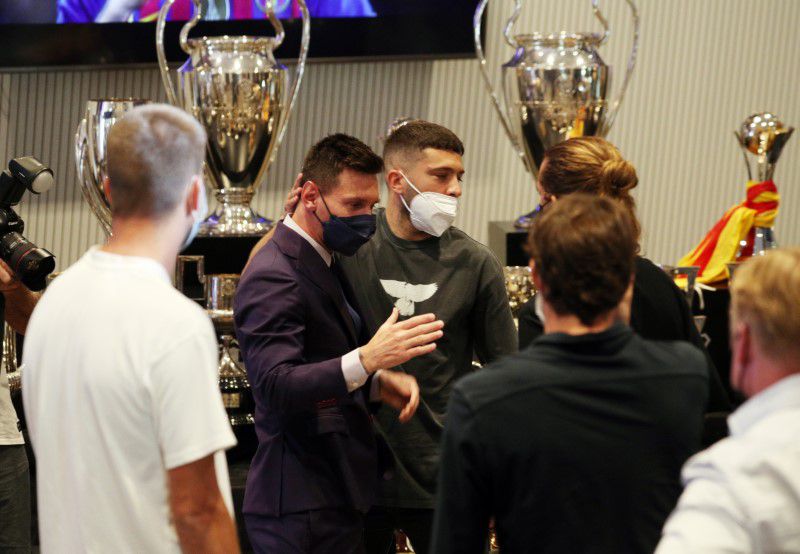 Soccer Football - Lionel Messi holds an FC Barcelona press conference - 1899 Auditorium, Camp Nou, Barcelona, Spain - August 8, 2021 Lionel Messi with Barcelona's Jordi Alba and Antoine Griezmann after the press conference. Photo: Reuters