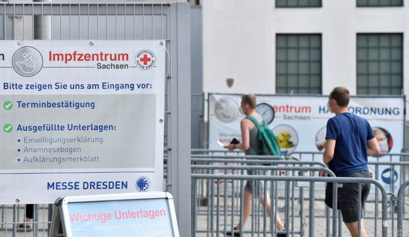 Suspected saline switch sparks vaccine stir in Germany