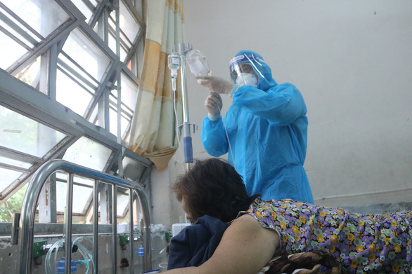 Vietnam reports more than 10,000 new coronavirus cases, almost 7,000 recoveries