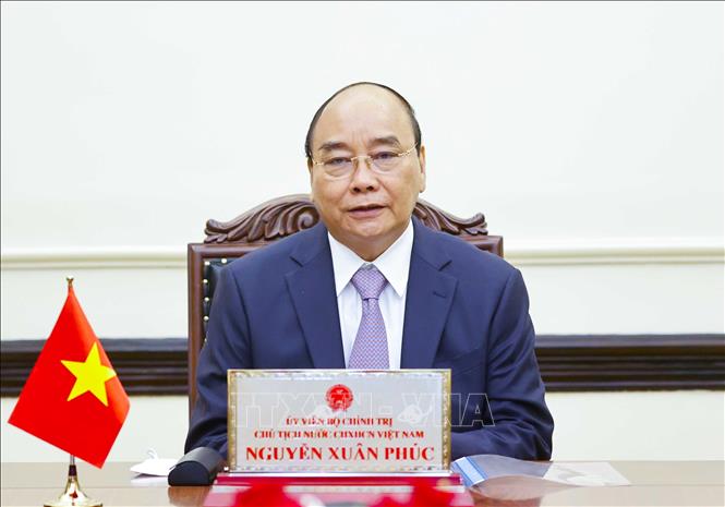 Vietnamese, Russian presidents discuss comprehensive strategic partnership over phone