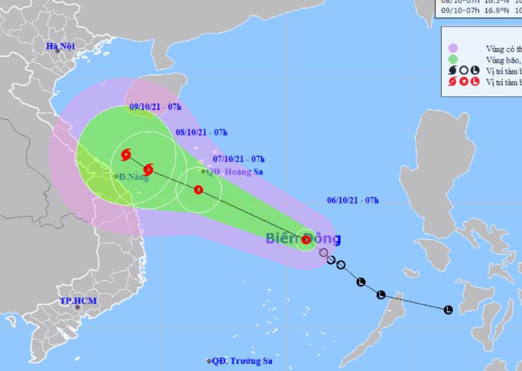 A map detailing the route of the tropical depression in the East Vietnam Sea from October 6 to 9, 2021. Photo: National Center for Hydro-meteorological Forecasting