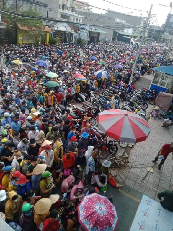 Crowds jostle for second Sinopharm vaccine jabs in Vietnam’s Binh Duong Province