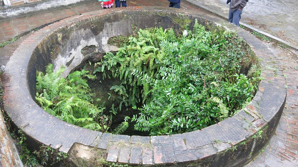 Film crew damages heritage ancient well with paint in Hanoi