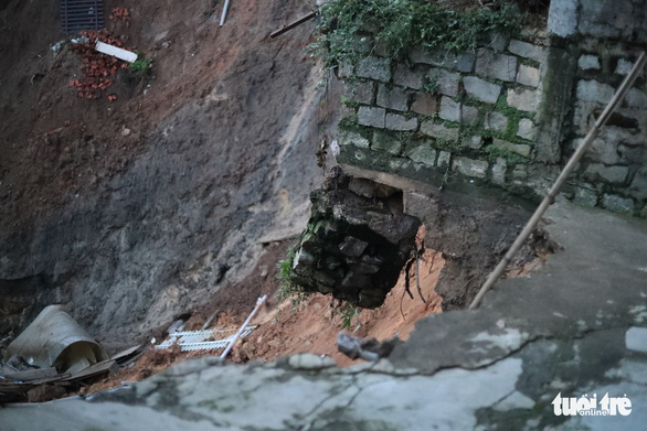 The scene of a landslide in Da Lat City, Lam Dong Province, Vietnam, November 12, 2021. Photo: M. Vinh / Tuoi Tre