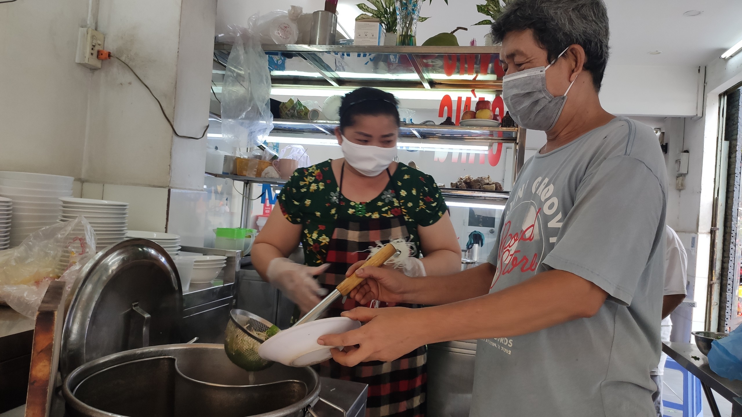 Surging cost of ingredients forces Ho Chi Minh City eatery owners to increase prices