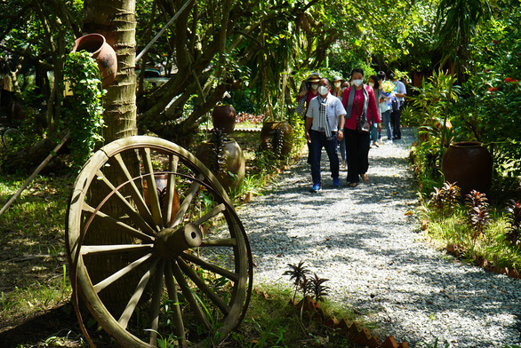 A file photo shows tourists enjoying their trip at an eco-tourist site in Ben Tre Province, Vietnam. Photo: Mau Truong / Tuoi Tre