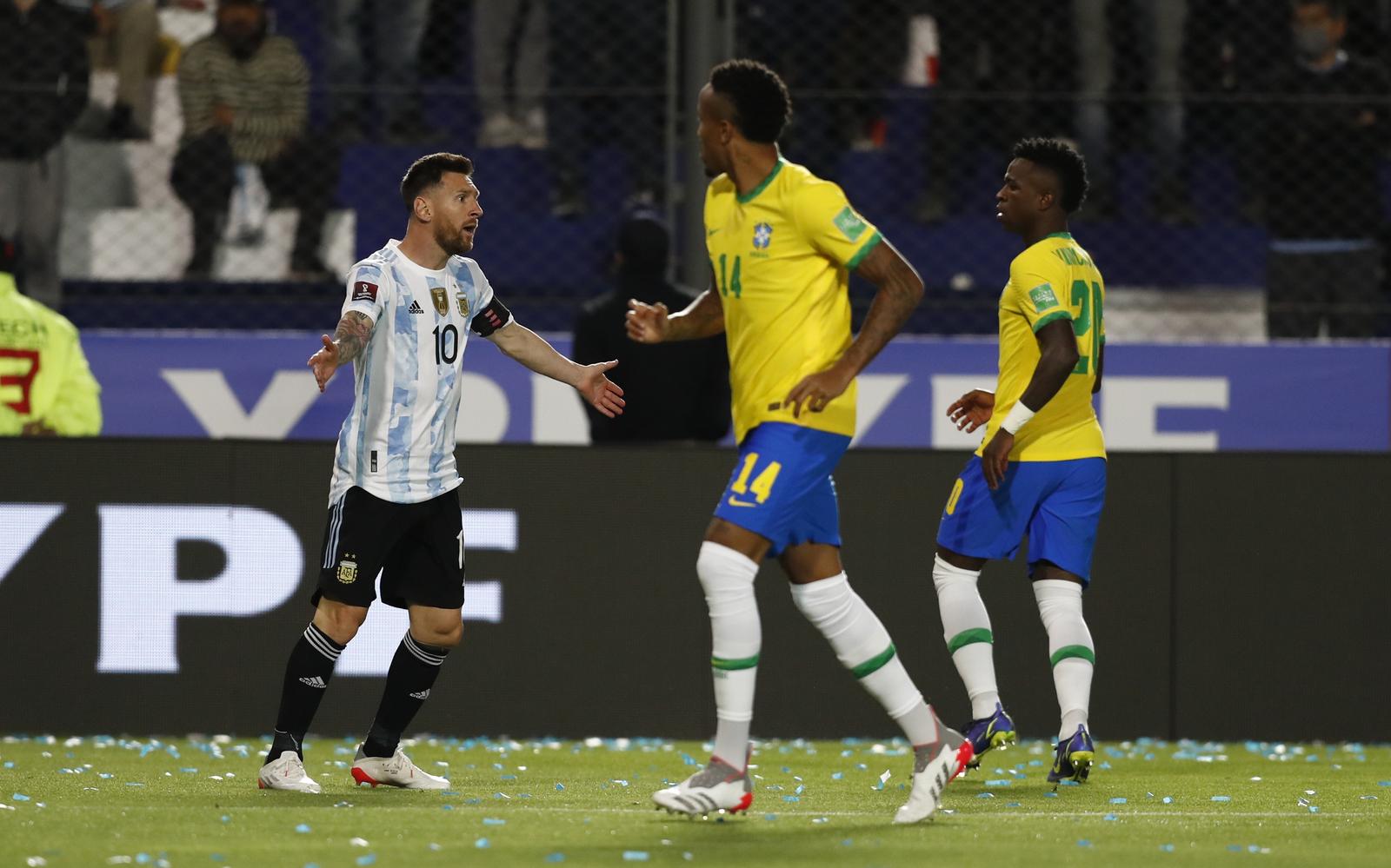 Argentina qualify for Qatar 2022 after 0-0 draw with Brazil