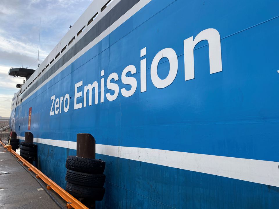 Yara Birkeland, the world's first fully electric and autonomous container vessel, is moored in Oslo, Norway November 19, 2021. Photo: Reuters