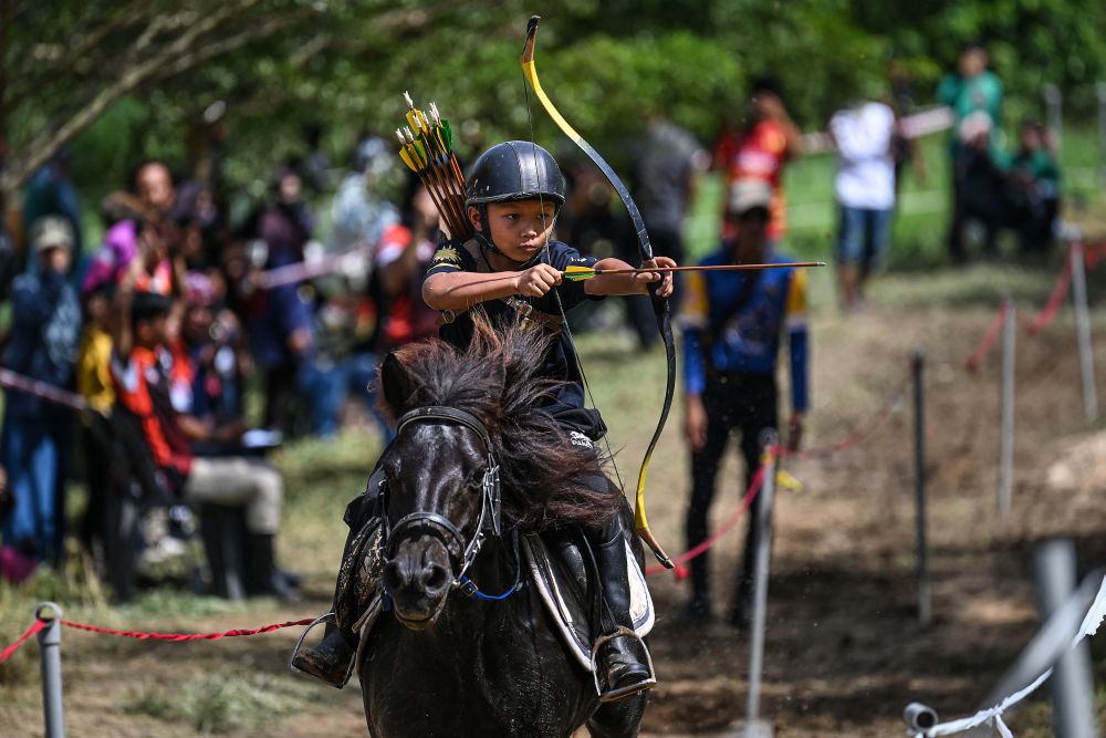 Horseback archery: Malaysians take a shot at ancient pastime