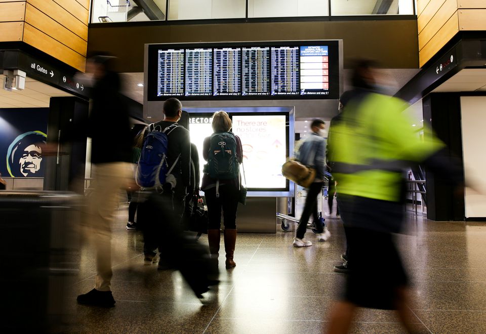 Air travelers to U.S. set to face tougher COVID-19 testing