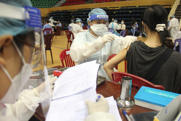 Vietnam documents 14,314 new coronavirus infections, 199 virus-related fatalities