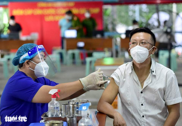 Vietnam reports 16,141 new coronavirus cases, highest since October