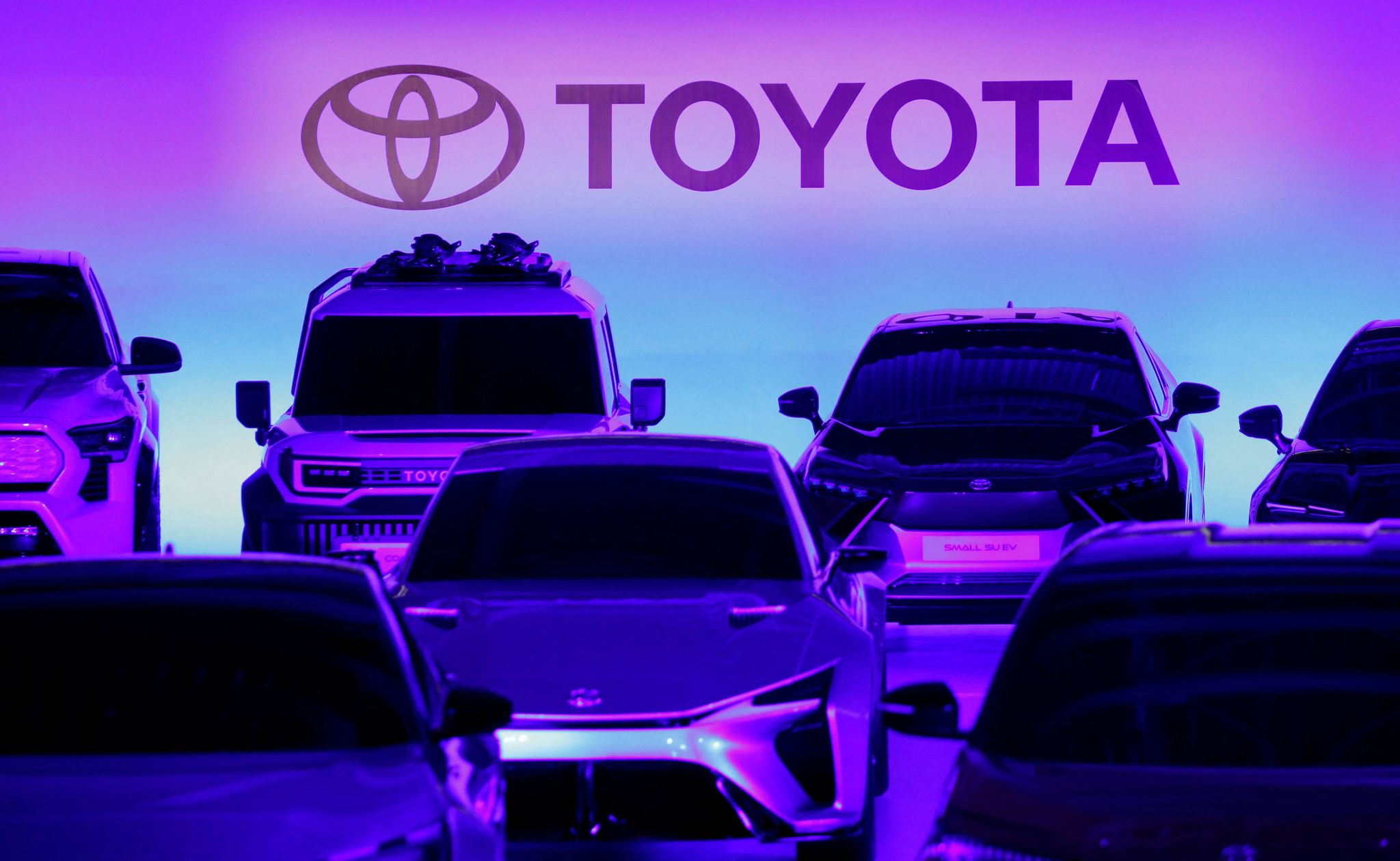 Toyota Motor Corporation's cars are seen at a briefing on the company's strategies on battery EVs in Tokyo, Japan December 14, 2021. Photo: Reuters
