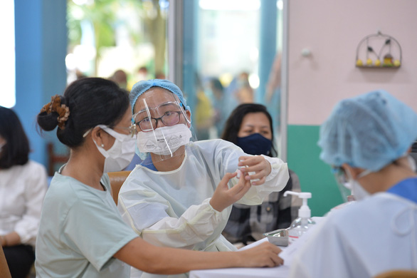 Vietnam confirms 15,527 new COVID-19 cases, 2,992 recoveries, 283 deaths