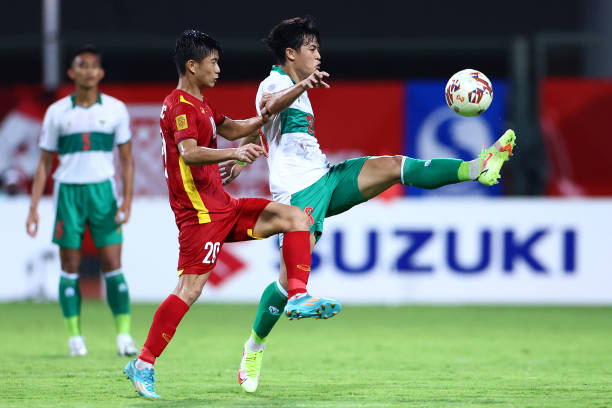 Vietnam held to goalless draw against Indonesia in AFF Suzuki Cup